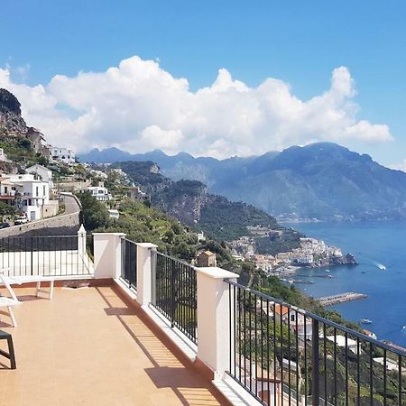 Aparthotel Amalfi Hills Exterior foto