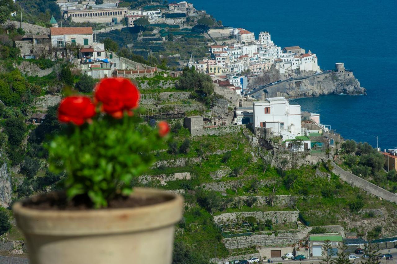 Aparthotel Amalfi Hills Exterior foto