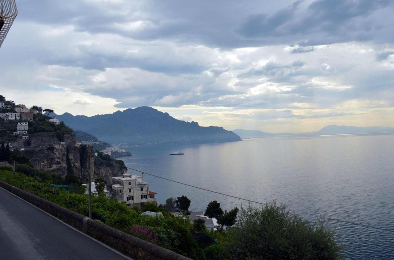 Aparthotel Amalfi Hills Exterior foto