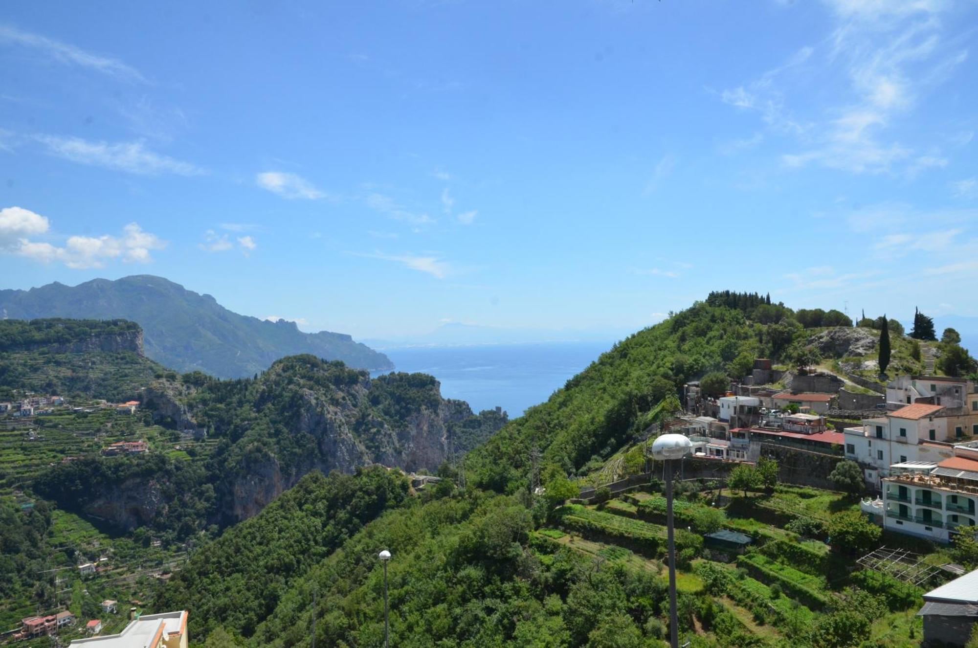 Aparthotel Amalfi Hills Habitación foto
